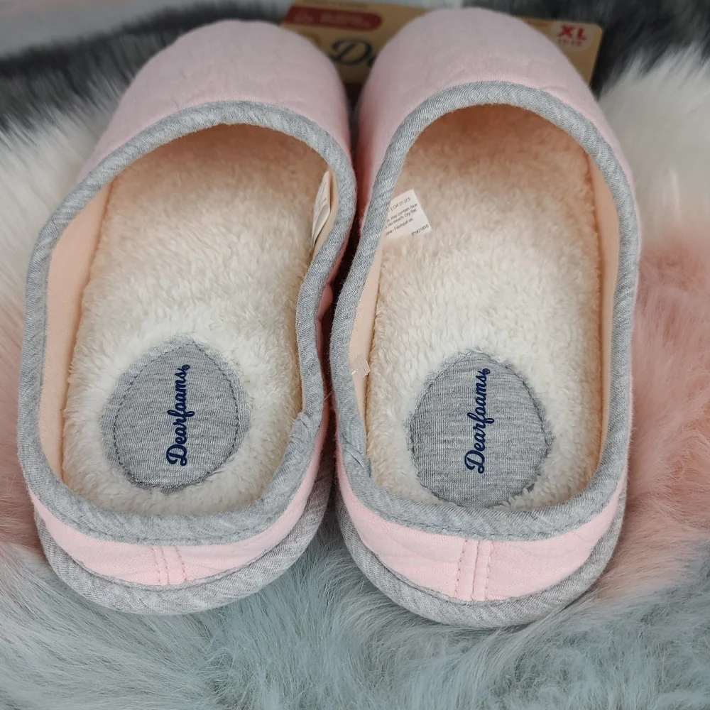 DEARFOAMS Memory Foam Slippers - Picture 2 of 8